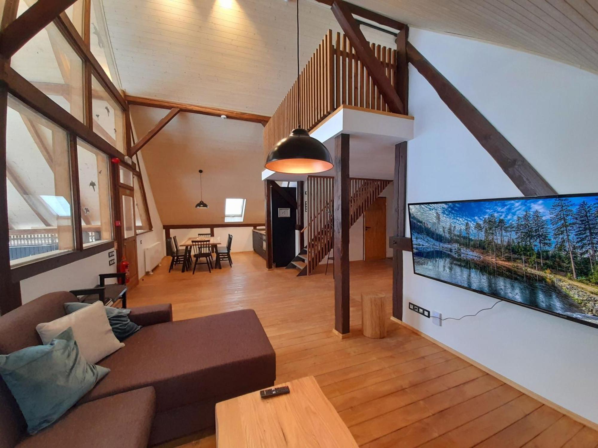 Lodge Stalkov Ceska Kanada *